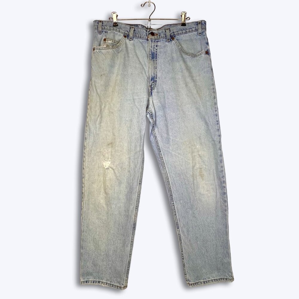 VTG Levis 550 Mens Jeans 38x30 Light Wash Blue Denim Distressed Faded Orange Tab